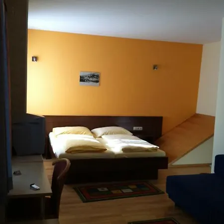 Gasthof Weisses Dach 3* Murau