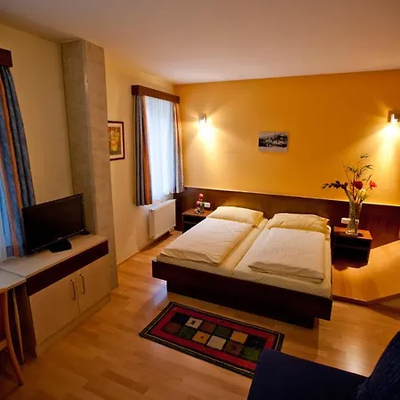 Gasthof Weisses Dach 3* Murau