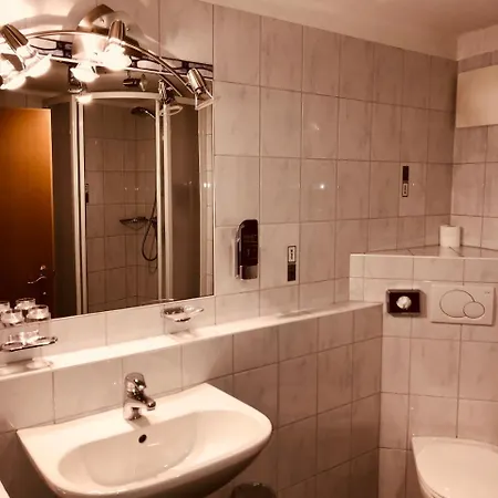 Gasthof Weisses Dach 3*